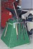 Filename=anvilstand.jpg
Filesize=58KB
Dimensions=548x800
Date added=Jan 11, 2009 anvilstand.jpg